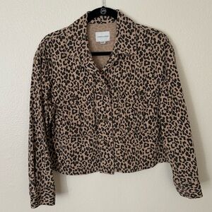 American Eagle Cropped Leopard Print Button-Up